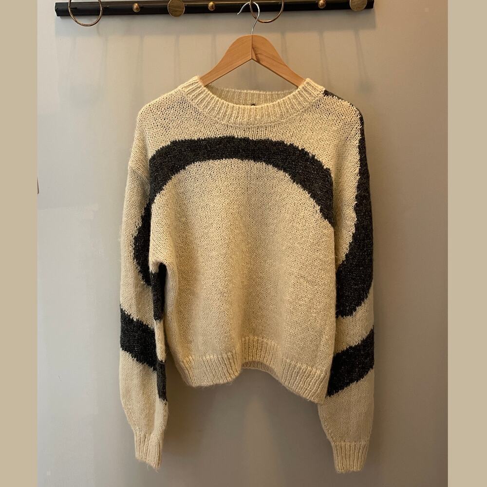 Grade & Gather M Fuzzy Knit Sweater | Cream Black Abstract Striped Pullover Soft - Picture 5 of 8